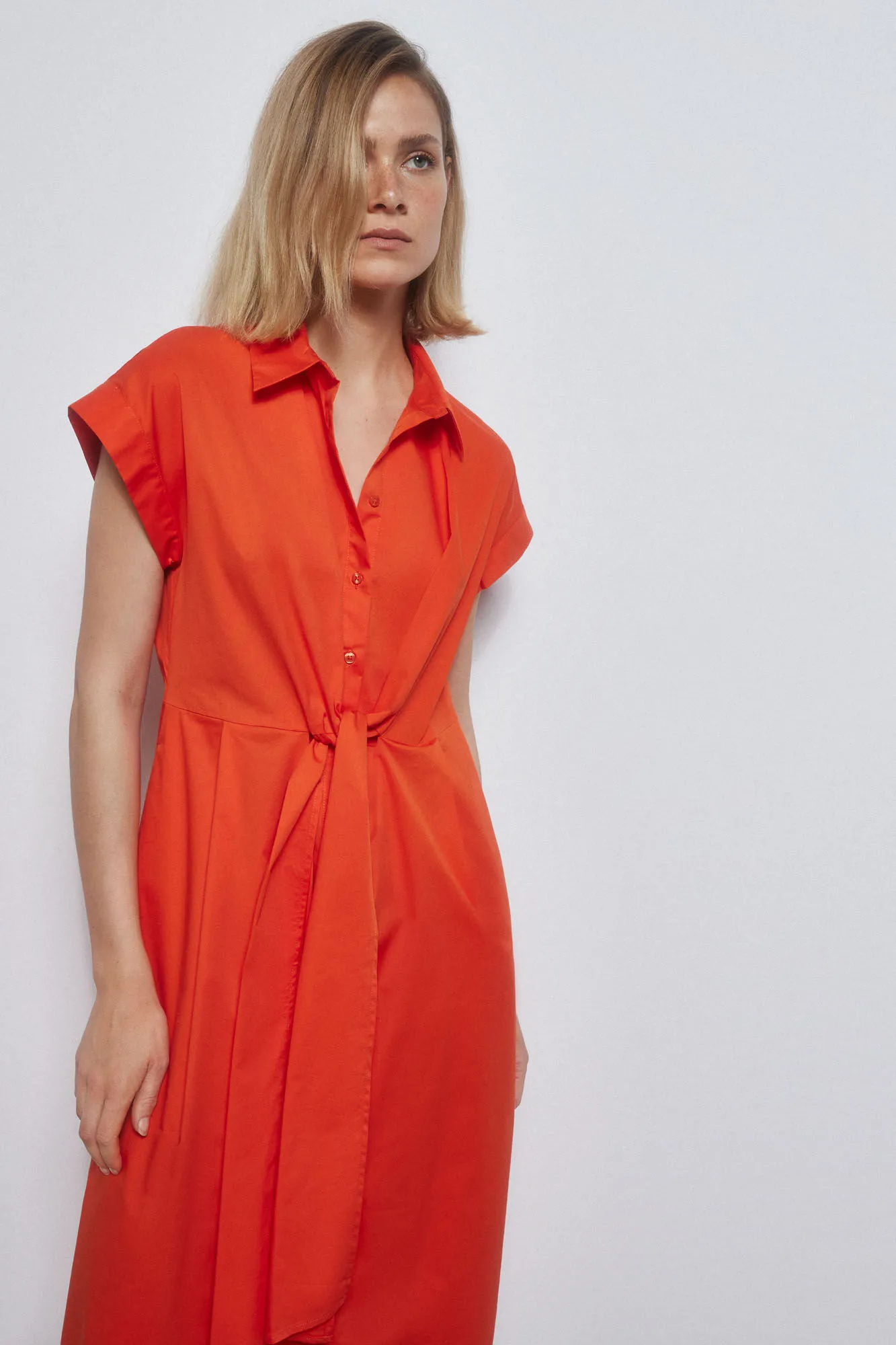 Shirt dress with tie