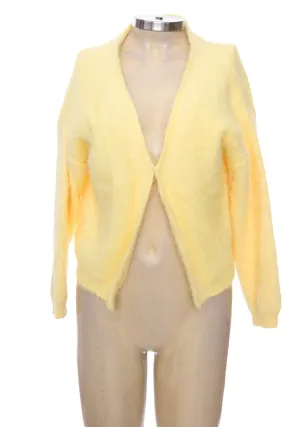 Sweater color Amarillo - Beyond